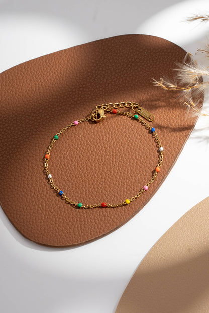 Bracelets dorés perles fines colorées