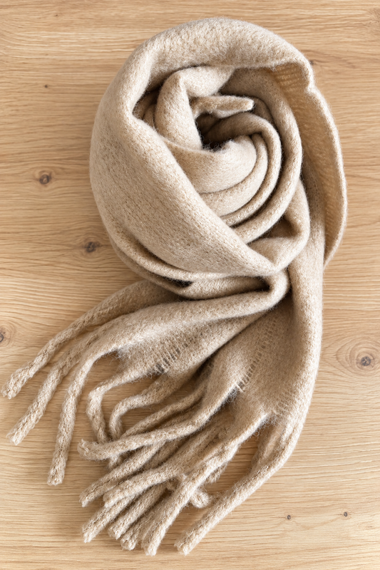 Écharpe beige à franges