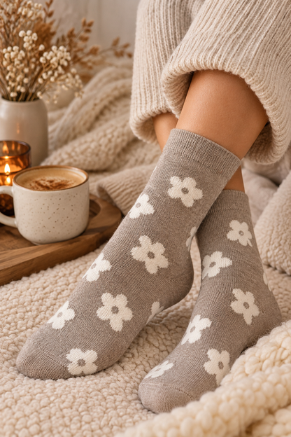 Chaussettes à fleurs – Noir & Beige